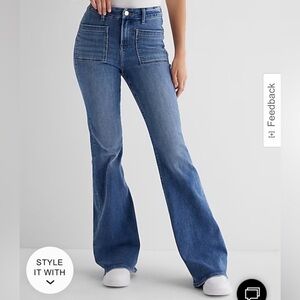 Express Mid Rise Medium Wash Patch Pocket FlexX '70s Flare Jeans Sz M Short